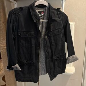 Quiksilver Black Jacket with Stylish Lining